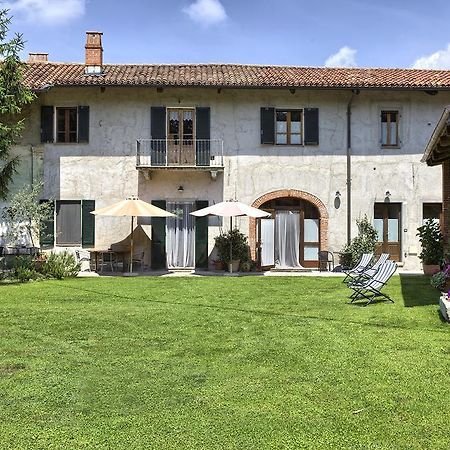 إيفريا B&B Cascina Moncrava المظهر الخارجي الصورة