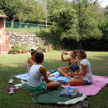 إيفريا B&B Cascina Moncrava المظهر الخارجي الصورة