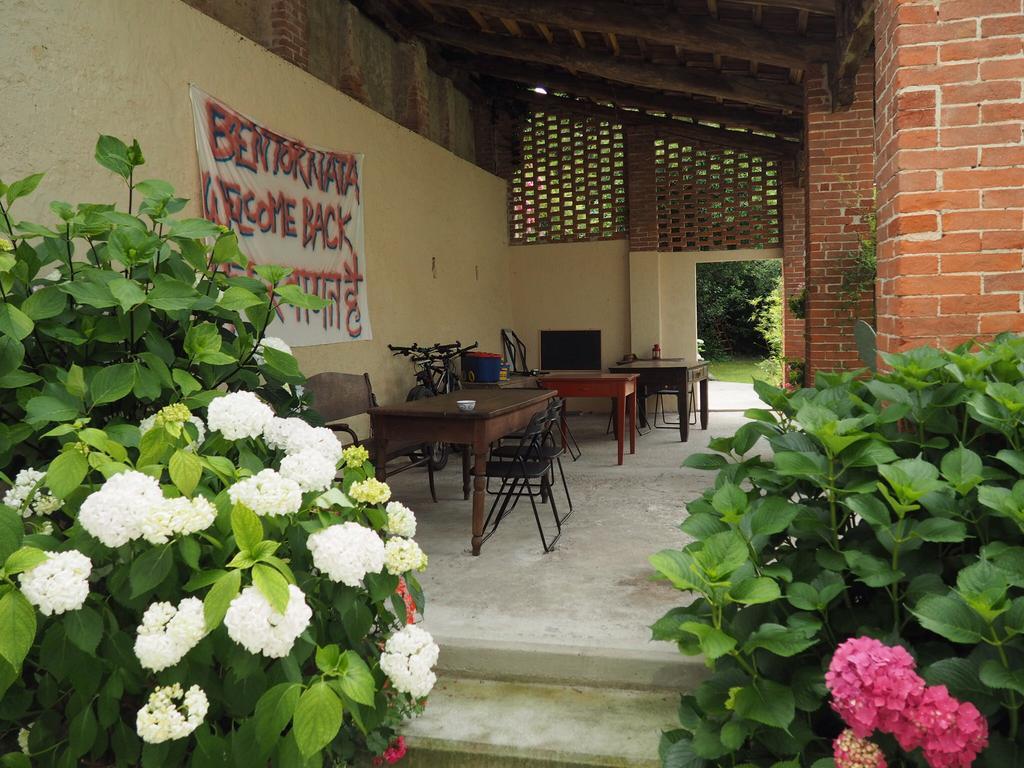 إيفريا B&B Cascina Moncrava المظهر الخارجي الصورة