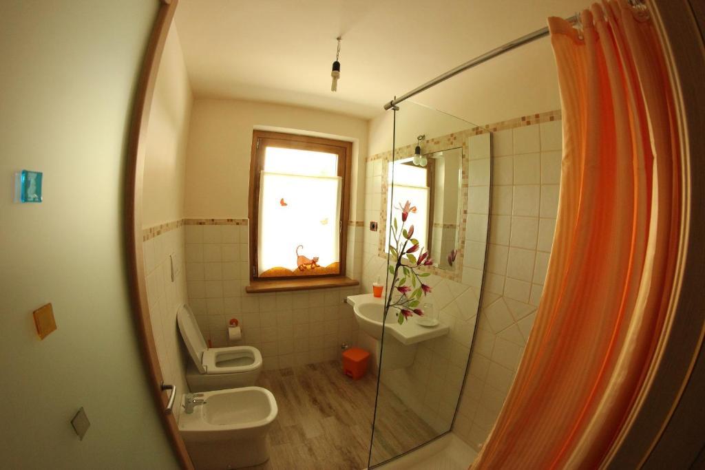 إيفريا B&B Cascina Moncrava المظهر الخارجي الصورة